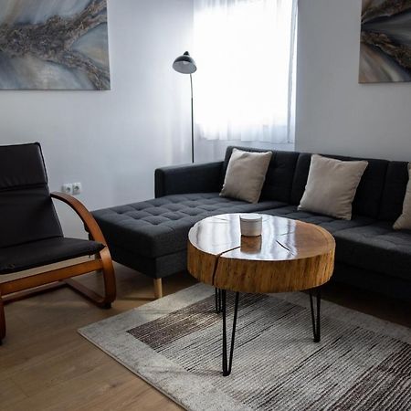 Apartman Ena Bjelovar Eksteriør billede