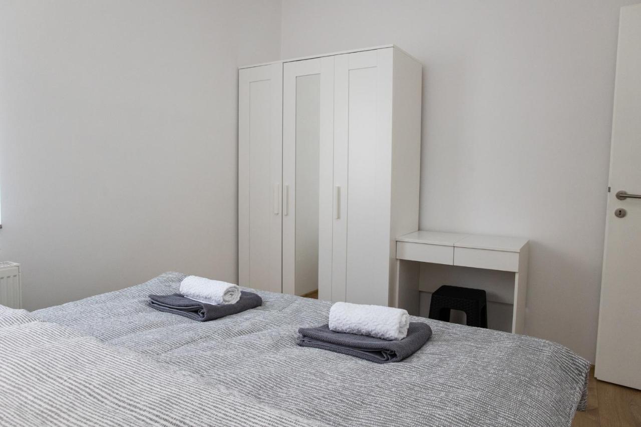 Apartman Ena Bjelovar Eksteriør billede