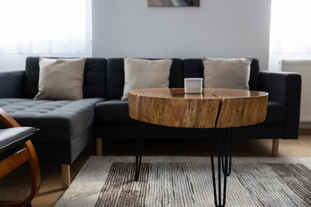 Apartman Ena Bjelovar Eksteriør billede