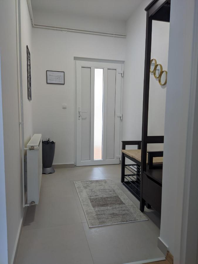 Apartman Ena Bjelovar Eksteriør billede